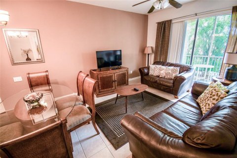 Copropriété à vendre à Kissimmee, Floride: 2 chambres, 100.43 m2 № 2233385 - photo 4