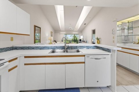 Copropriété à vendre à Englewood, Floride: 2 chambres, 101.45 m2 № 1901309 - photo 4