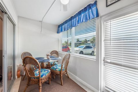 Condominio en venta en Port Charlotte, Florida, 2 dormitorios, 85.38 m2 № 1577427 - foto 27