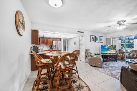 Condominio en venta en Port Charlotte, Florida, 2 dormitorios, 85.38 m2 № 1577427 - foto 7