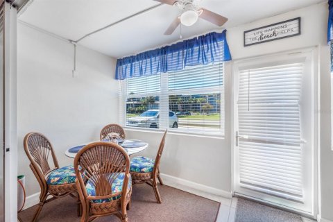 Condominio en venta en Port Charlotte, Florida, 2 dormitorios, 85.38 m2 № 1577427 - foto 26