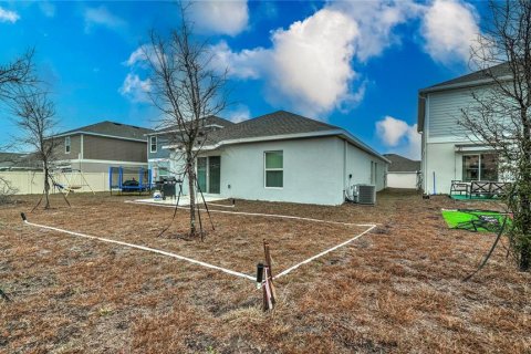House in Davenport, Florida 3 bedrooms, 133.78 sq.m. № 2205737 - photo 3