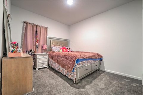 House in Davenport, Florida 3 bedrooms, 133.78 sq.m. № 2205737 - photo 8