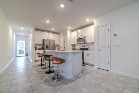 House in Davenport, Florida 3 bedrooms, 133.78 sq.m. № 2205737 - photo 10