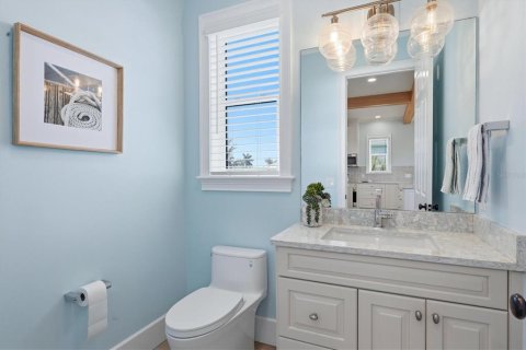 House in Holmes Beach, Florida 3 bedrooms, 283.72 sq.m. № 2239127 - photo 24