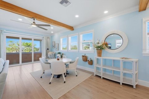 House in Holmes Beach, Florida 3 bedrooms, 283.72 sq.m. № 2239127 - photo 22