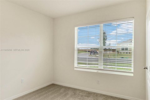 House in Davenport, Florida 4 bedrooms № 2001548 - photo 17