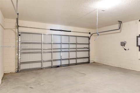 House in Davenport, Florida 4 bedrooms № 2001548 - photo 18