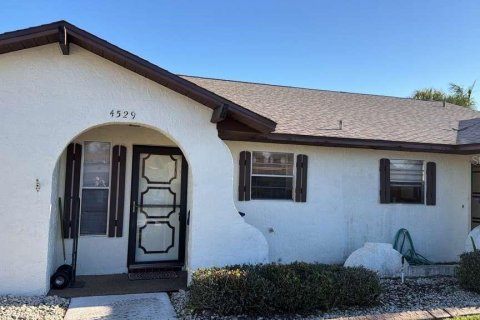 Townhouse in Sebring, Florida 2 bedrooms, 91.04 sq.m. № 2219557 - photo 23