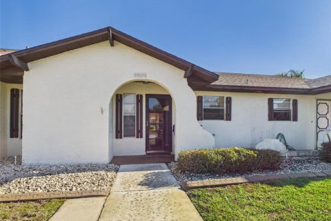 Townhouse in Sebring, Florida 2 bedrooms, 91.04 sq.m. № 2219557 - photo 25