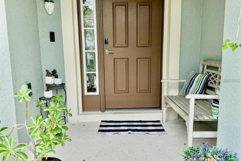 Townhouse in Winter Garden, Florida 3 bedrooms, 159.05 sq.m. № 1853902 - photo 2