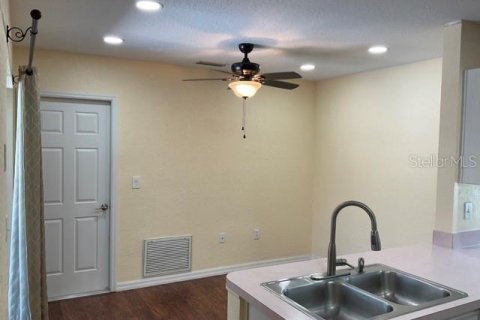 Casa en alquiler en Ocala, Florida, 2 dormitorios, 119.19 m2 № 1721400 - foto 5