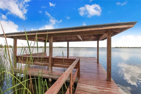 House in Auburndale, Florida 3 bedrooms, 143.07 sq.m. № 1918655 - photo 29
