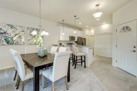 Villa ou maison à vendre à Winter Haven, Floride: 2 chambres, 108.14 m2 № 1514907 - photo 5