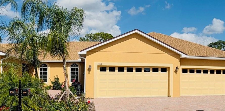 Villa ou maison à Winter Haven, Floride 2 chambres, 108.14 m2 № 1514907