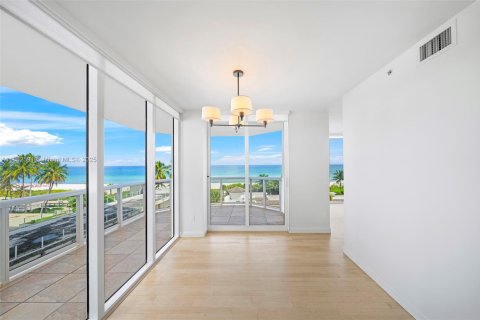 Copropriété à louer à Miami Beach, Floride: 3 chambres, 183.95 m2 № 1929901 - photo 5