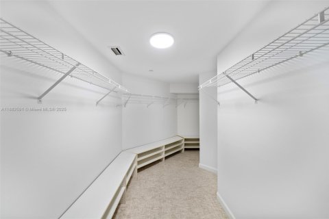 Copropriété à louer à Miami Beach, Floride: 3 chambres, 183.95 m2 № 1929901 - photo 18