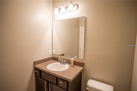 Townhouse in Davenport, Florida 3 bedrooms, 149.2 sq.m. № 1810694 - photo 26
