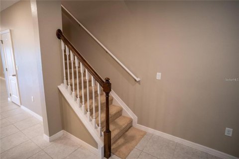 Townhouse in Davenport, Florida 3 bedrooms, 149.2 sq.m. № 1810694 - photo 12