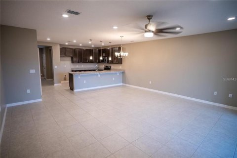 Townhouse in Davenport, Florida 3 bedrooms, 149.2 sq.m. № 1810694 - photo 8