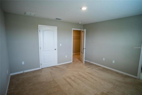 Townhouse in Davenport, Florida 3 bedrooms, 149.2 sq.m. № 1810694 - photo 13