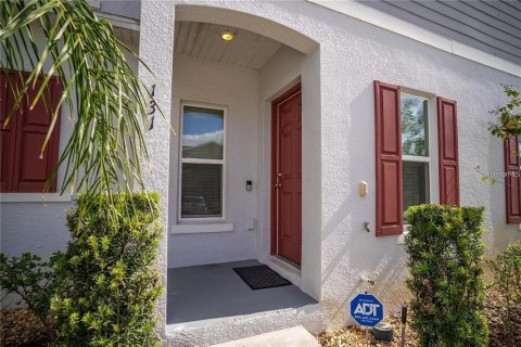 Townhouse in Davenport, Florida 3 bedrooms, 149.2 sq.m. № 1810694 - photo 2