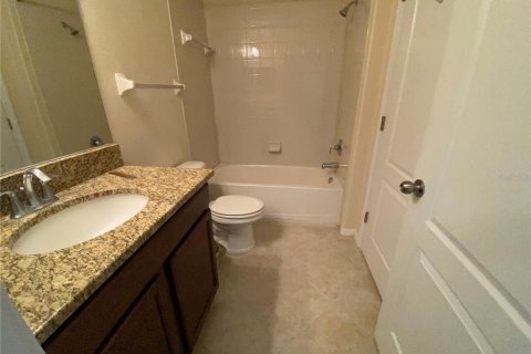 Townhouse in Hudson, Florida 3 bedrooms, 166.02 sq.m. № 2151666 - photo 24