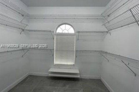 Villa ou maison à vendre à Port St. Lucie, Floride: 4 chambres, 233.74 m2 № 2030451 - photo 19