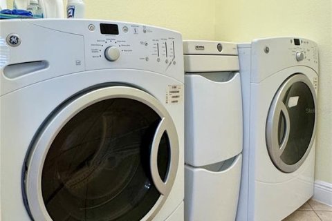 Купить виллу или дом в Те-Виллиджис, Флорида 5 комнат, 201.69м2, № 2149706 - фото 10