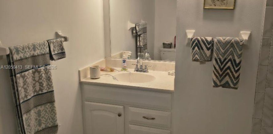Condo à Oakland Park, Floride, 1 chambre  № 2276635