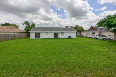 House in Orlando, Florida 2 bedrooms, 95.22 sq.m. № 1845189 - photo 14