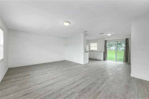 House in Orlando, Florida 2 bedrooms, 95.22 sq.m. № 1845189 - photo 13