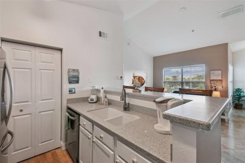 Condominio en venta en Seminole, Florida, 2 dormitorios, 85.93 m2 № 1900414 - foto 18