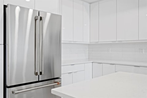 Copropriété à vendre à Madeira Beach, Floride: 3 chambres, 169.64 m2 № 1787635 - photo 24