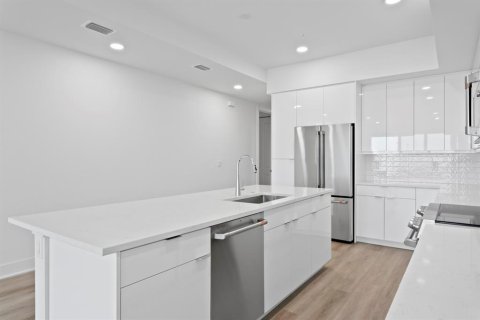 Copropriété à vendre à Madeira Beach, Floride: 3 chambres, 169.64 m2 № 1787635 - photo 22