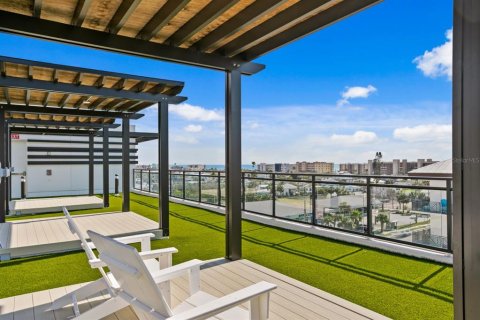 Copropriété à vendre à Madeira Beach, Floride: 3 chambres, 169.64 m2 № 1787635 - photo 17