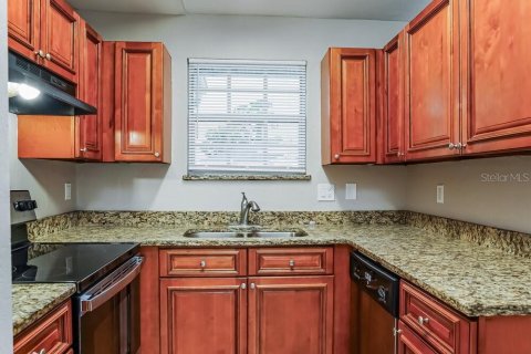 Casa en alquiler en Cape Coral, Florida, 3 dormitorios, 106.65 m2 № 1902734 - foto 7