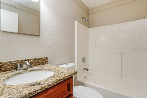 Casa en alquiler en Cape Coral, Florida, 3 dormitorios, 106.65 m2 № 1902734 - foto 14