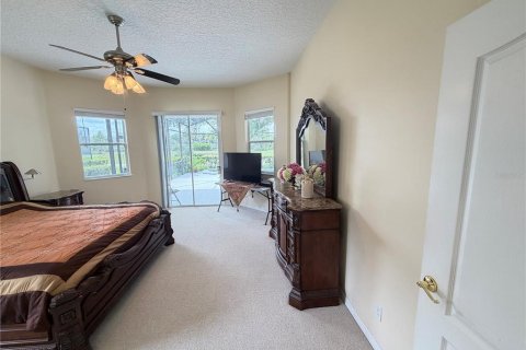 House in Orlando, Florida 4 bedrooms, 255.02 sq.m. № 2215918 - photo 14