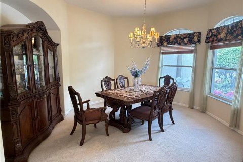 House in Orlando, Florida 4 bedrooms, 255.02 sq.m. № 2215918 - photo 25
