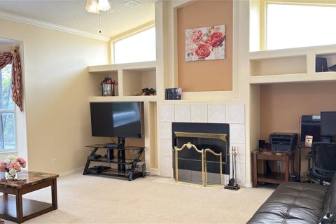 House in Orlando, Florida 4 bedrooms, 255.02 sq.m. № 2215918 - photo 28