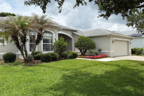 House in Orlando, Florida 4 bedrooms, 255.02 sq.m. № 2215918 - photo 3