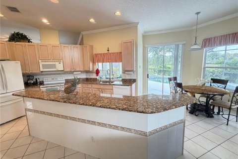House in Orlando, Florida 4 bedrooms, 255.02 sq.m. № 2215918 - photo 26
