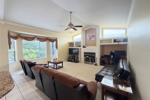 House in Orlando, Florida 4 bedrooms, 255.02 sq.m. № 2215918 - photo 29