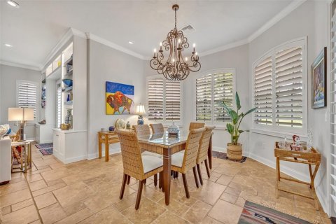 House in Winter Park, Florida 3 bedrooms, 319.58 sq.m. № 1772882 - photo 9