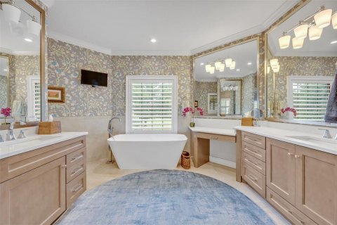 House in Winter Park, Florida 3 bedrooms, 319.58 sq.m. № 1772882 - photo 20