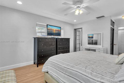 House in Pembroke Pines, Florida 4 bedrooms, 167.97 sq.m. № 2086902 - photo 26