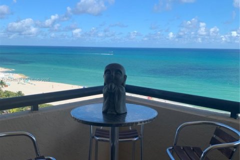 Copropriété à louer à Miami Beach, Floride: 2 chambres, 93.37 m2 № 2386911 - photo 5