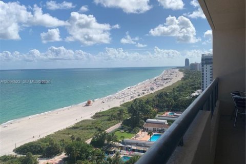 Copropriété à louer à Miami Beach, Floride: 2 chambres, 93.37 m2 № 2386911 - photo 6