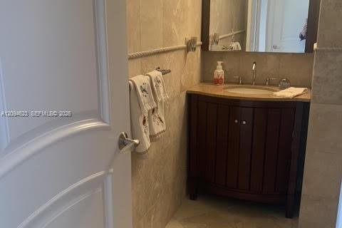 Copropriété à louer à Miami Beach, Floride: 2 chambres, 93.37 m2 № 2386911 - photo 11